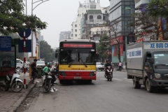 Bus_Vietnam_Hanoi_Nikola-Medimorec-3